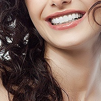 LA Dental Arts-Bershadsky DDS-Los Angeles Dentist-improve smile for senior pictures